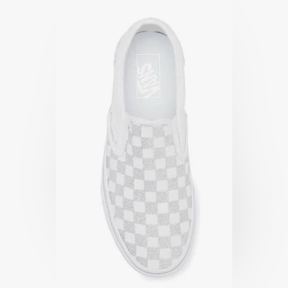 Never Worn Brand New Size 6 beautiful slip on Vans.